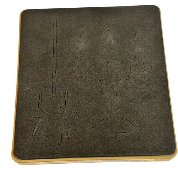 Sizzix Tim Holtz Alterations Bigz 657456 Candlelight Fright Halloween Spider - Picture 5 of 7